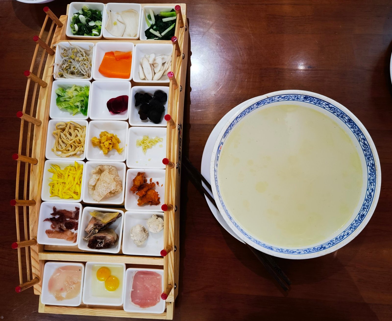 Crossing-the-bridge noodles