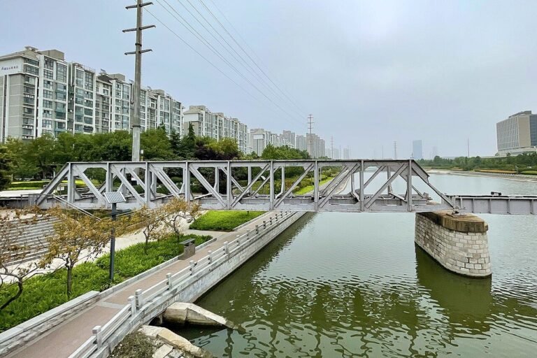 20210616 Remains of Zhengzhou Northeast Circular Railway.jpg