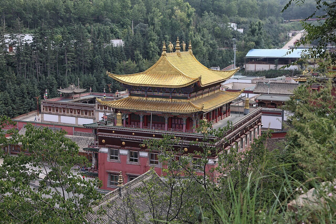 A Temple in Kumbum Monastery.jpg