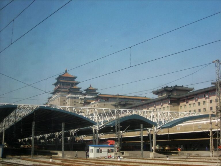 Beijing West train station 02.jpg