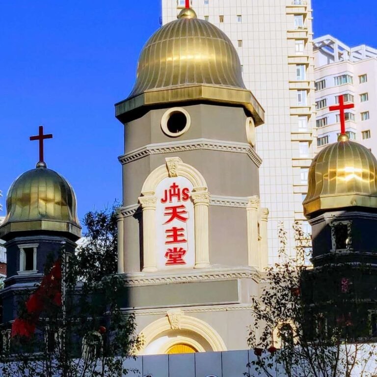 Catholic Church in Urumqi.jpg