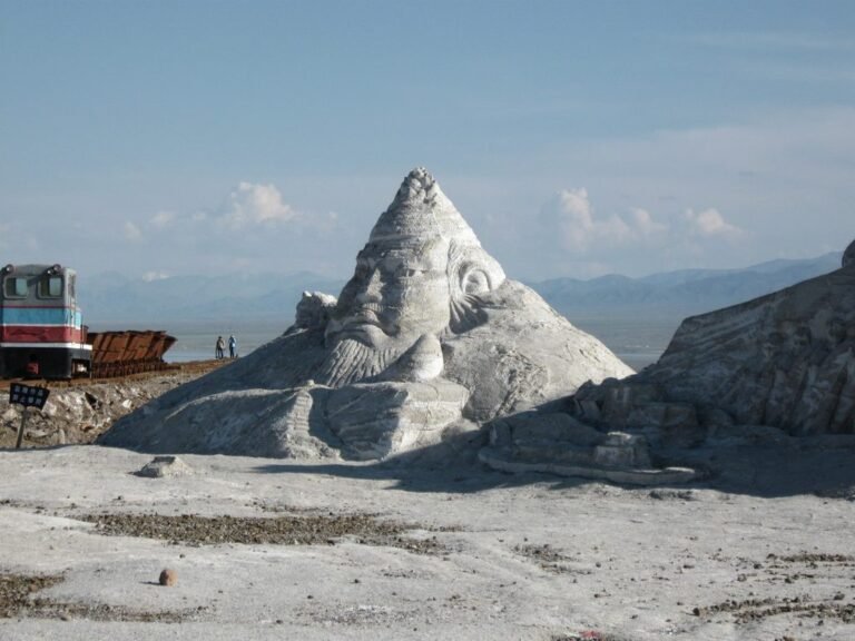 Chaka Salt Lake, 茶卡盐湖 - panoramio (1).jpg