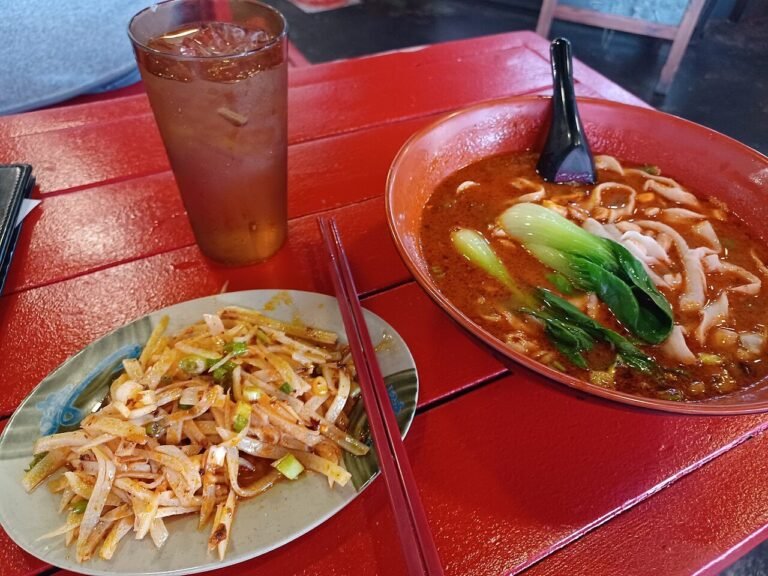 Food at Huangcheng Noodle House.jpg